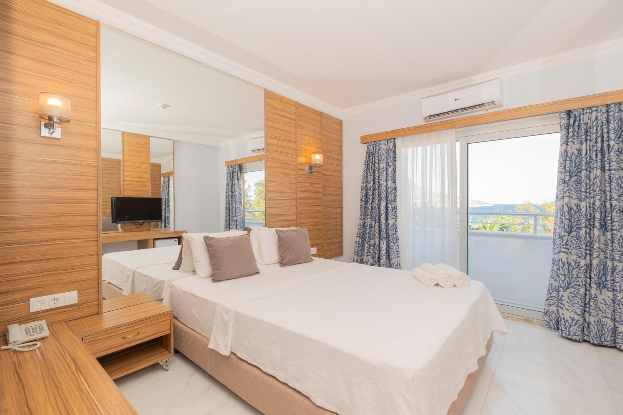 Ladonia Hotels Mio Bianco Akyarlar Luaran gambar