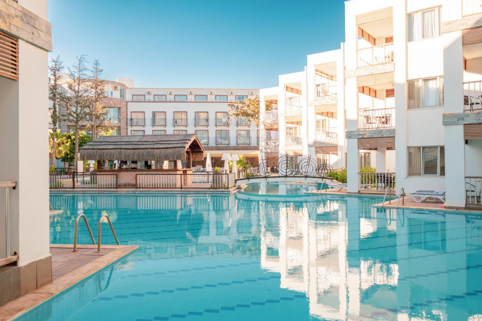 Ladonia Hotels Mio Bianco Akyarlar Luaran gambar
