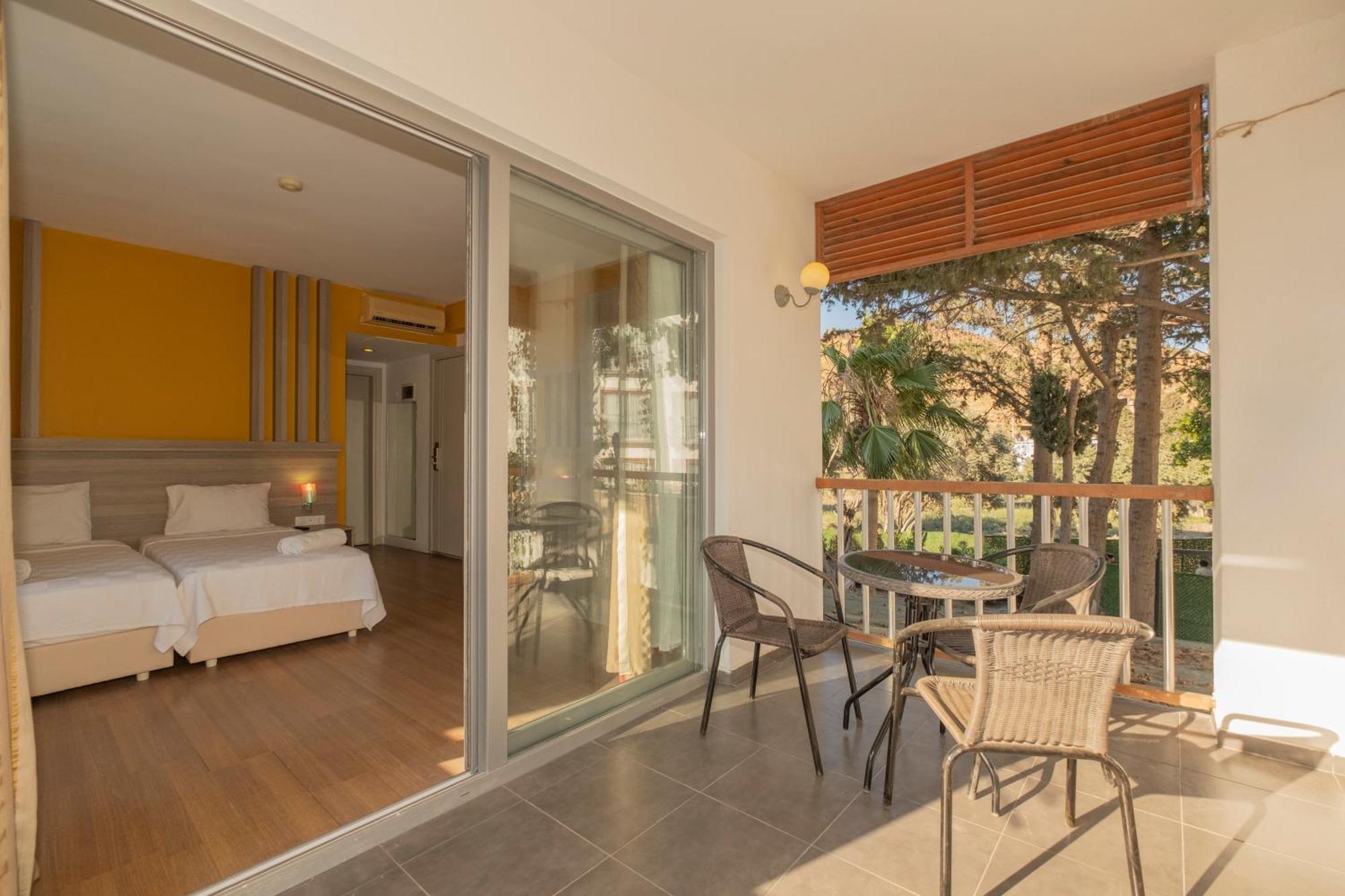 Ladonia Hotels Mio Bianco Akyarlar Luaran gambar
